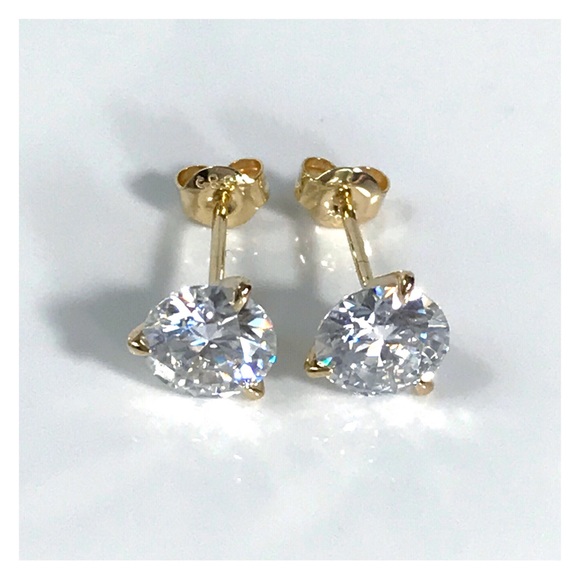 14KT 2 CARAT GENUINE MOISSANITE SOLID YELLOW GOLD MARTINI SET STUD EARRINGS NWOT - Picture 4 of 12